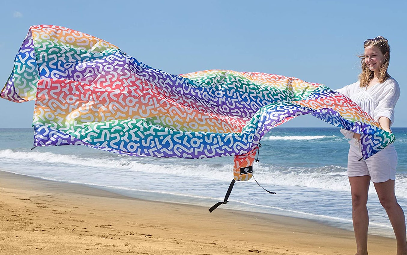 dreamie beach blanket